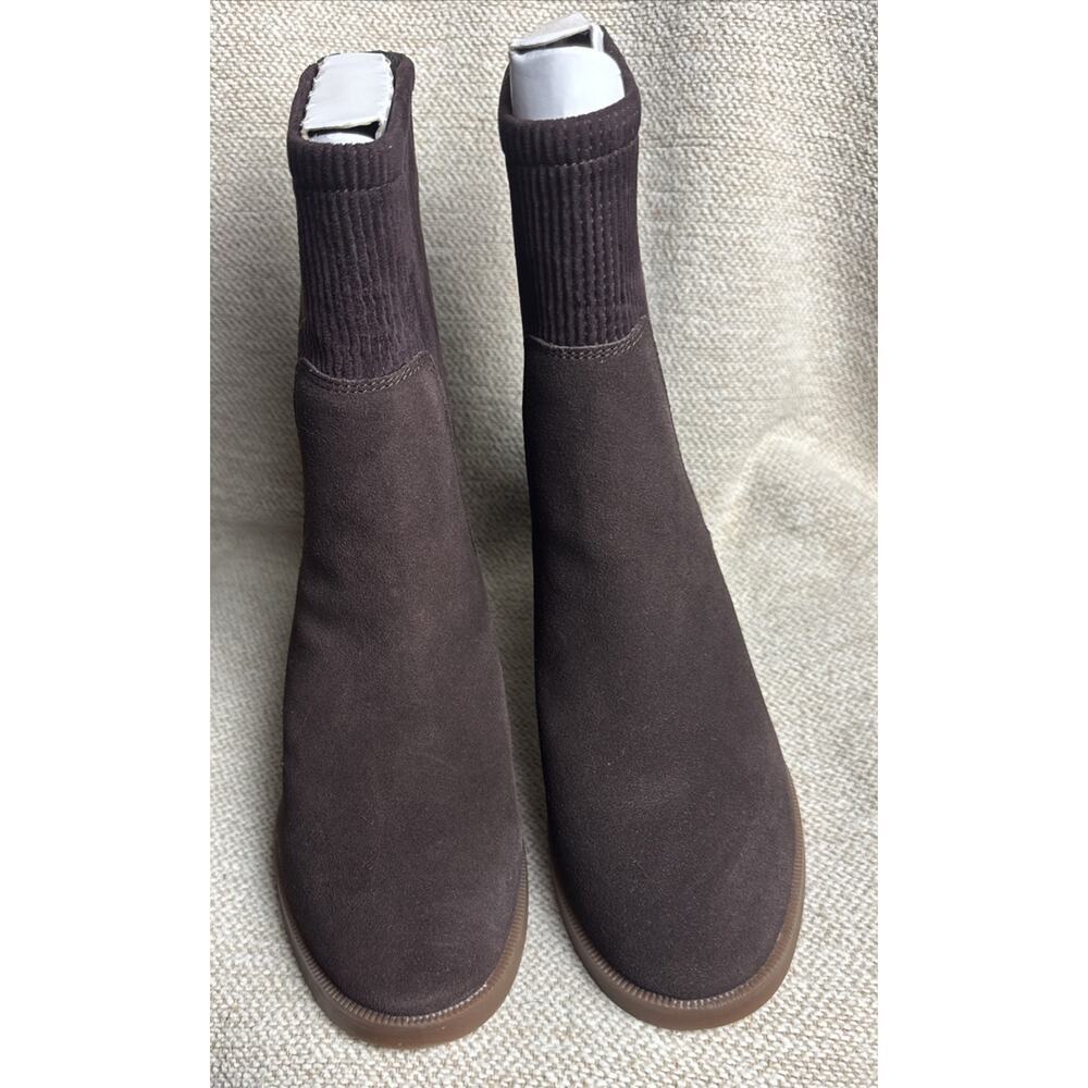 Clarks Women's Lileigh Holly Ankle Boot, Dark Brown Suede 10 M NIB NEW